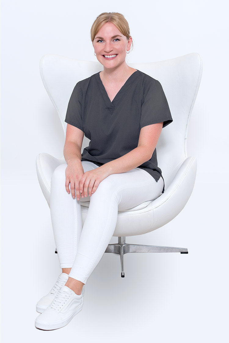 Dr. Leonie Debring